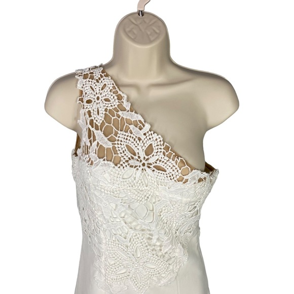 Lovers + Friends | NWT Yazmin Lace One Shoulder Mini Dress in Ivory Size XS - Picture 4 of 10